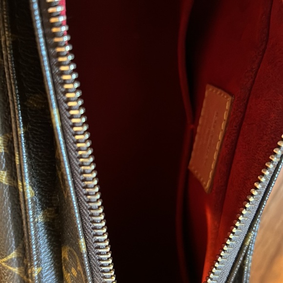 LOUIS VUITTON Monogram Viva Cite MM M51164 Shoulder Bag One - Picture 8 of 17